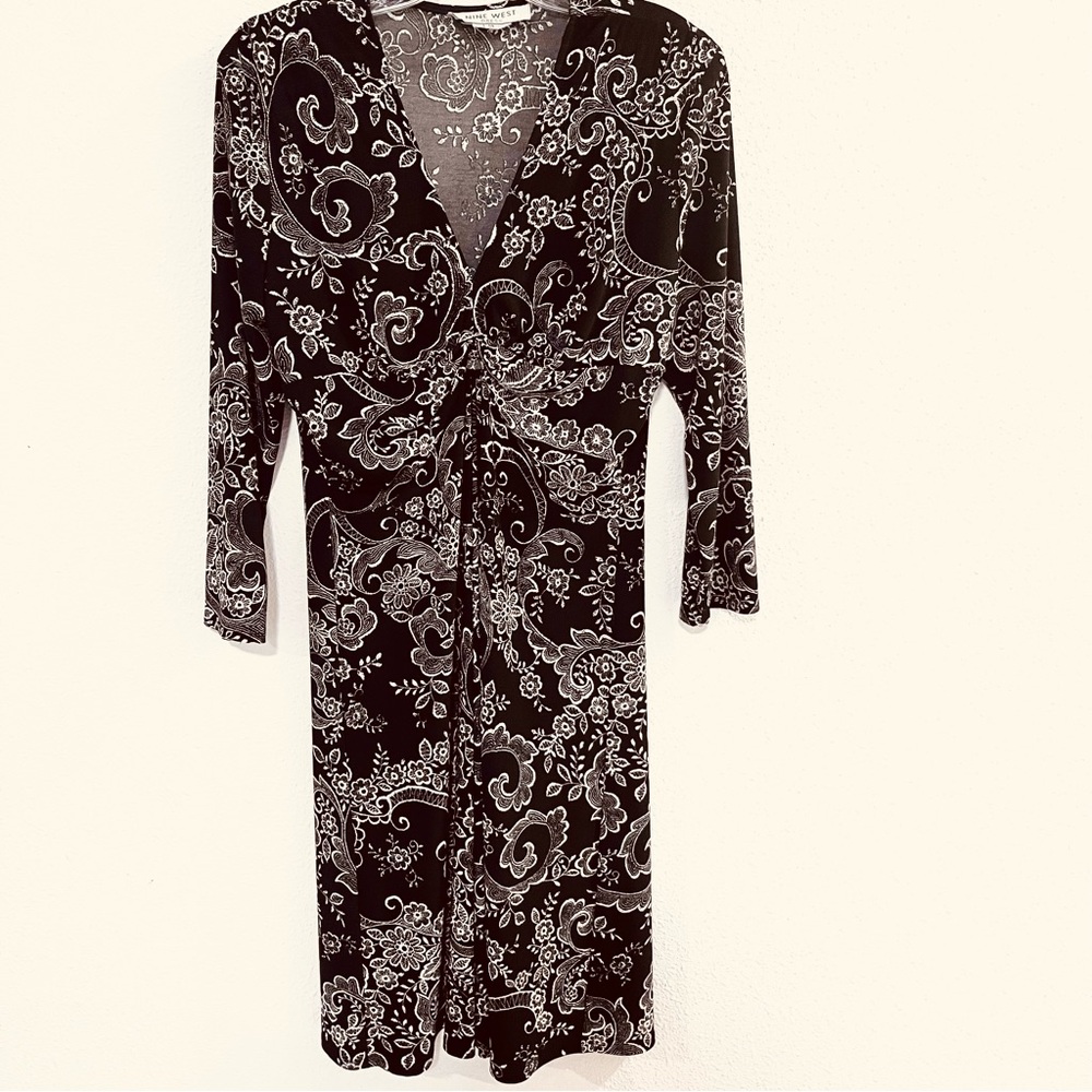Nine West 3/4 Sleeve Dress. Black and Cream floral print. Women’s Size 14